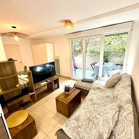 Apartmán Neuf Avec Grande Terrasse Au Calme Nice